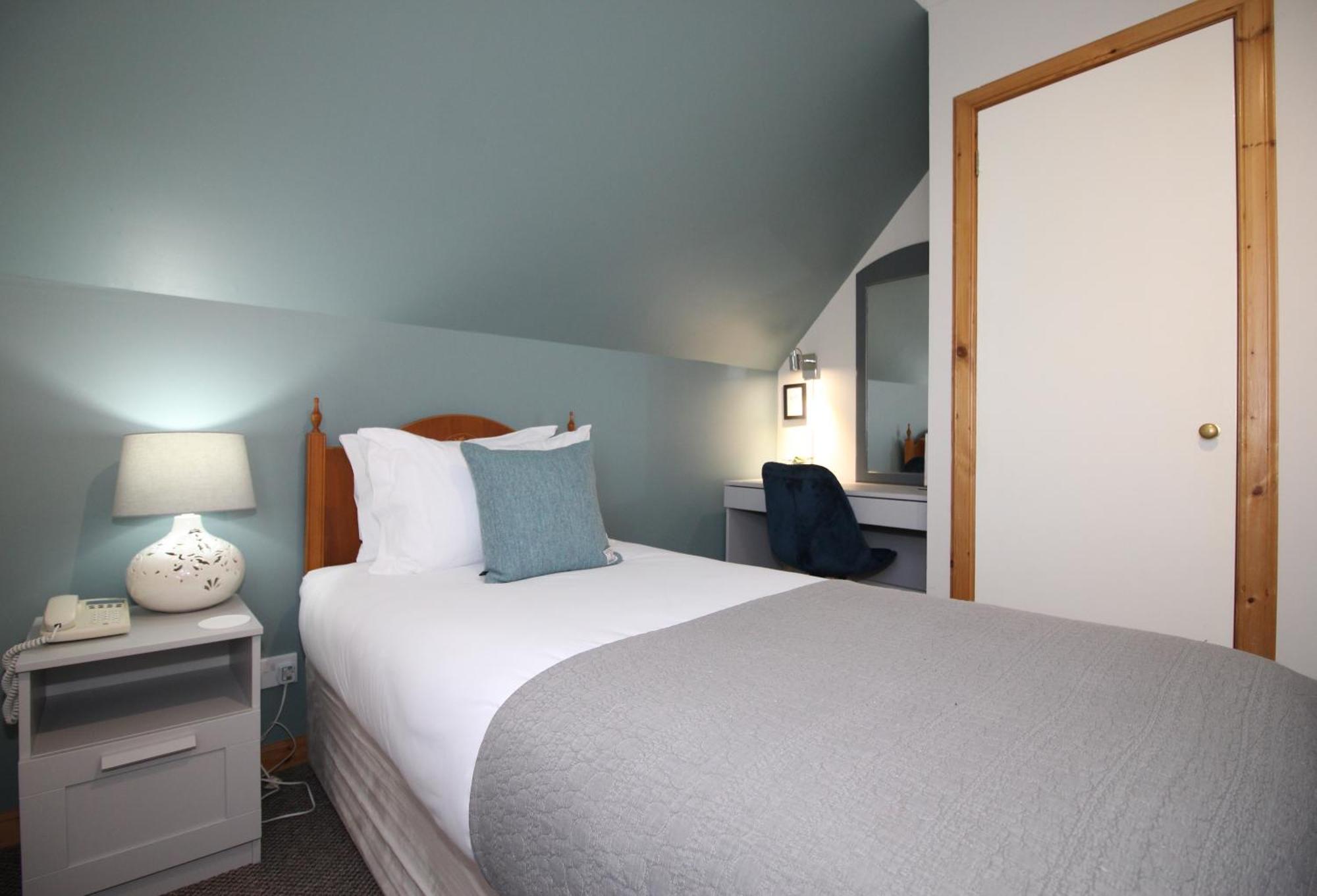 Temple View Hotel Carinish Luaran gambar